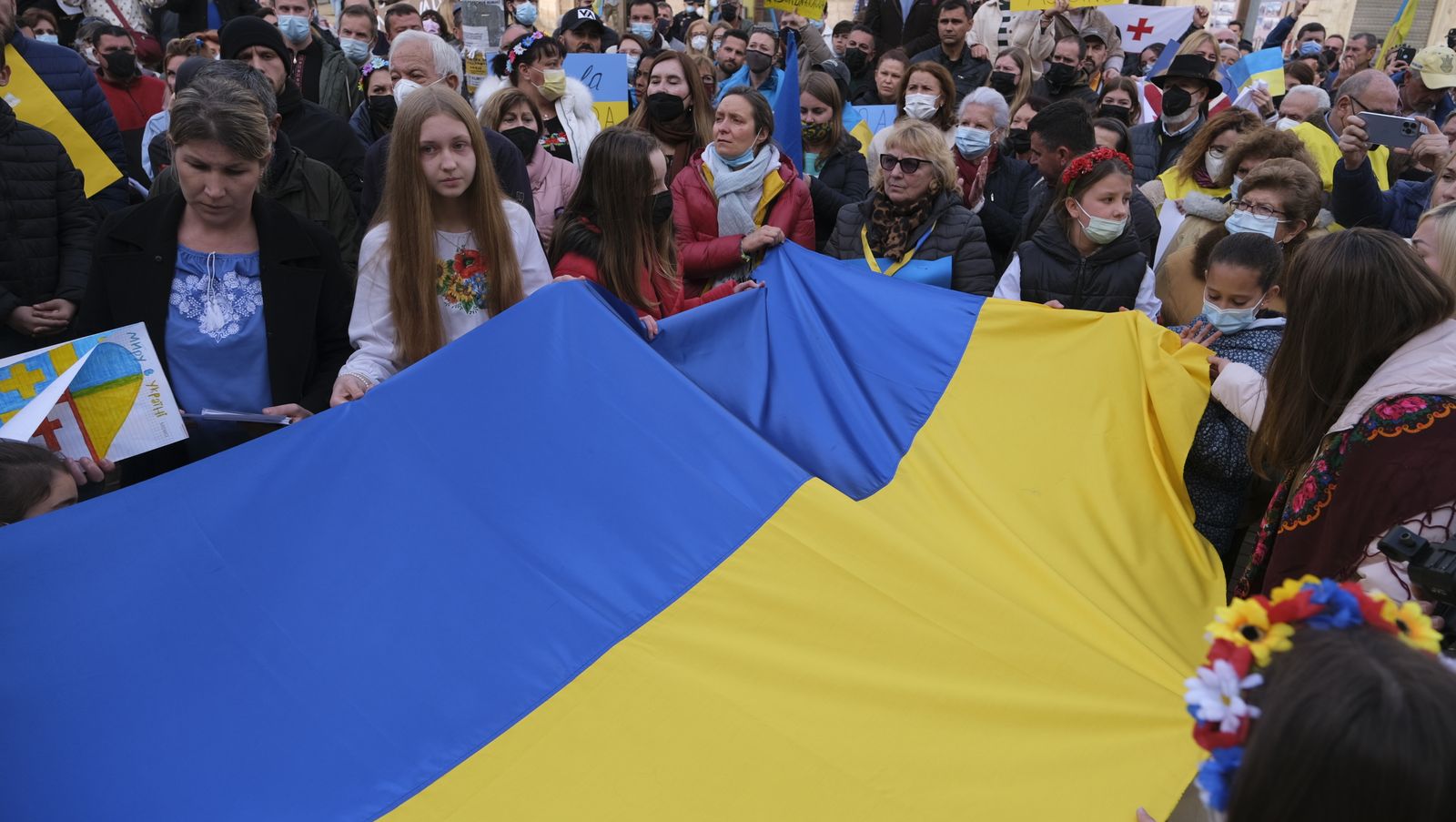 Fotogalería de las protestas contra la invasión rusa en Ucrania. Almería.
