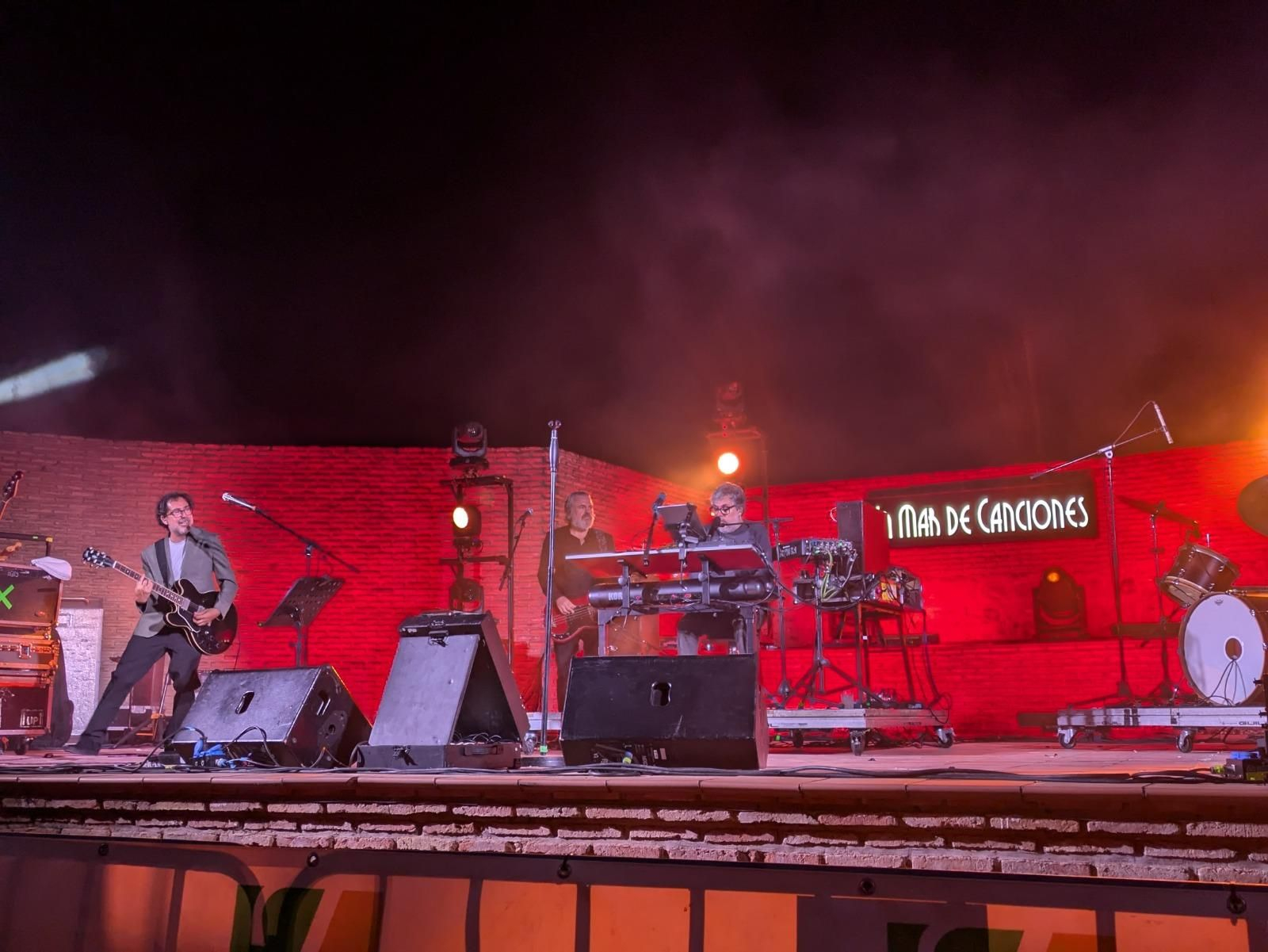 Un Mar de Canciones, algo más que música, una filosofía.... en imágenes