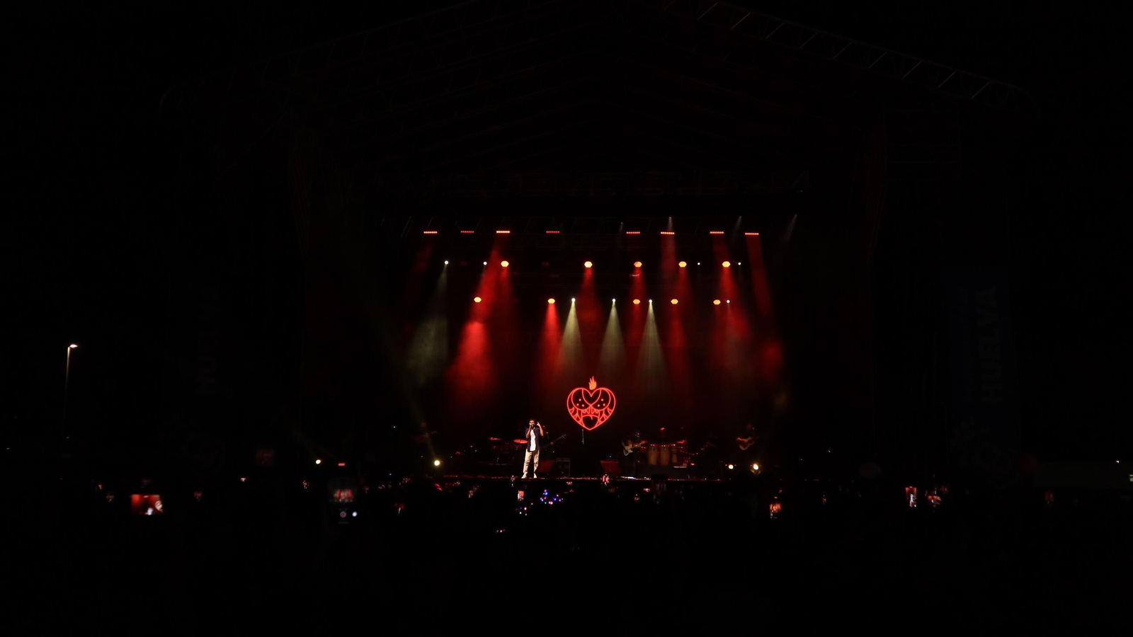 Imágenes del concierto de Sergio Contreras y Raule en las Colombinas