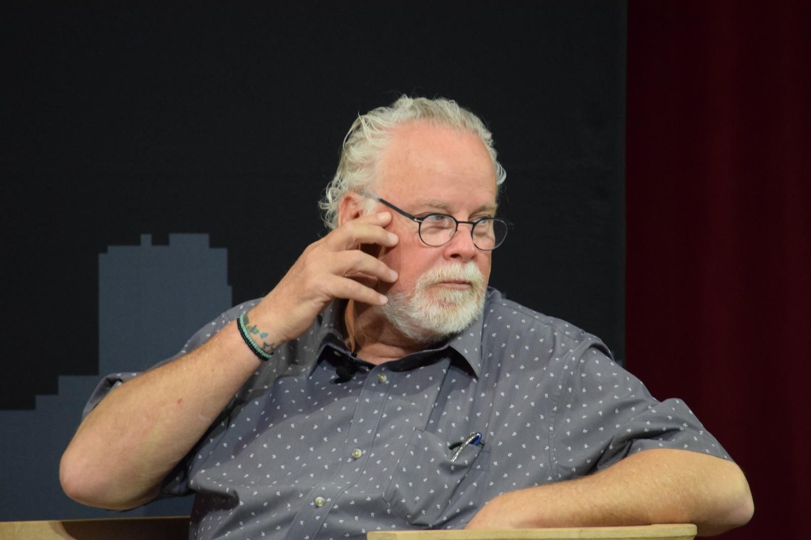 El escritor estadounidense Michael Connelly.