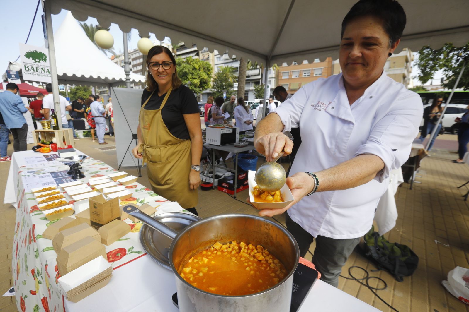 Las tapas del Córdoba Califato Gourmet en el Paseo de la Victoria, en imágenes