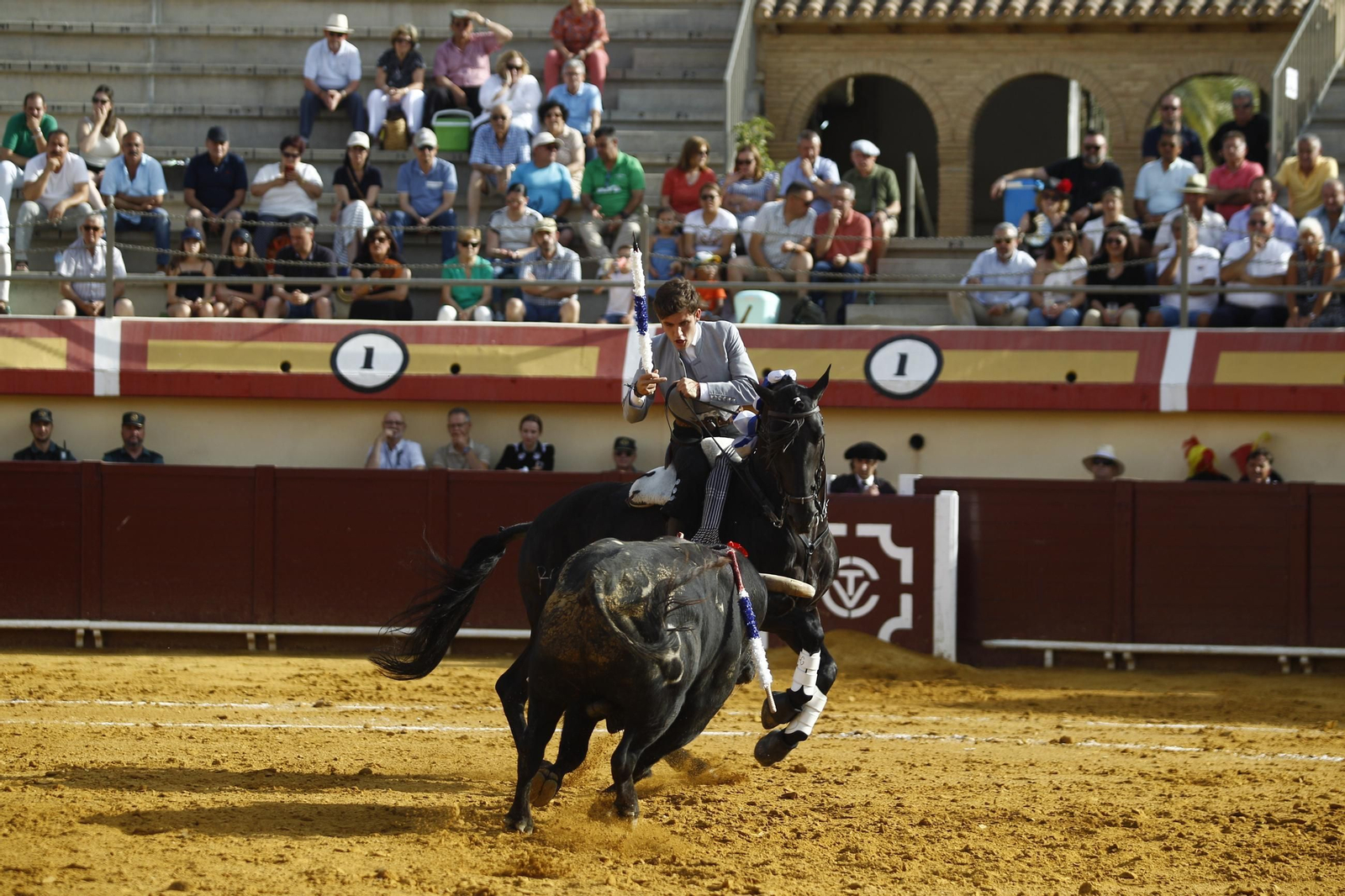 Corrida de toros en Vera, en imágenes