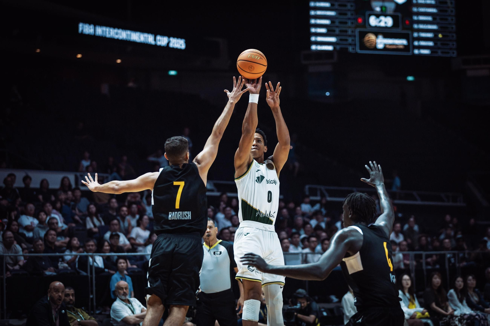 Las fotos del Unicaja - Al Ahli de la Copa Intercontinental de baloncesto
