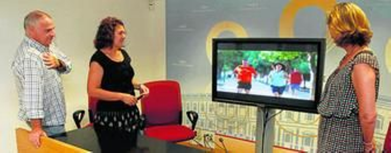 Antonio Monge, Paqui Rueda y María del Mar Sánchez Estrella, ayer.