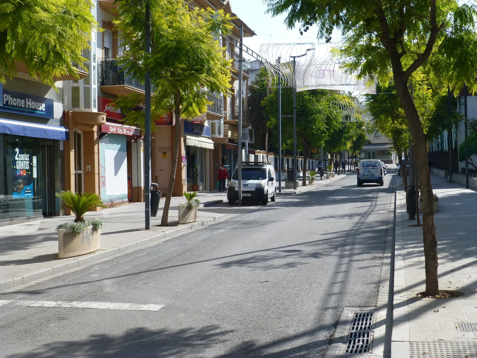 Calle comercial de Baena. Calle comercial de Baena.