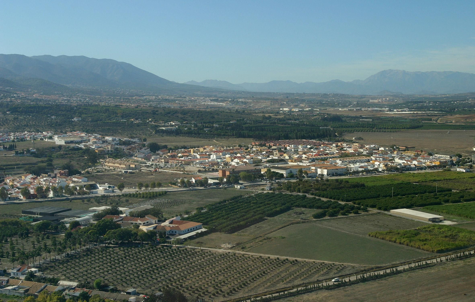 Vista de los terrenos de Churriana, que se verían afectados por las nuevas servidumbres del aeropuerto de Málaga. Vista de los terrenos de Churriana, que se verían afectados por las nuevas servidumbres del aeropuerto de Málaga.