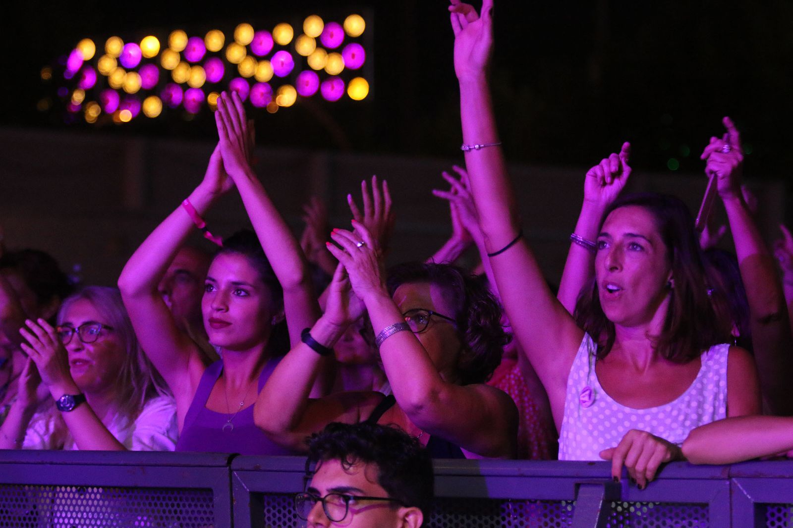 Fotogalería del Concierto '100 por Ciento Mujer'