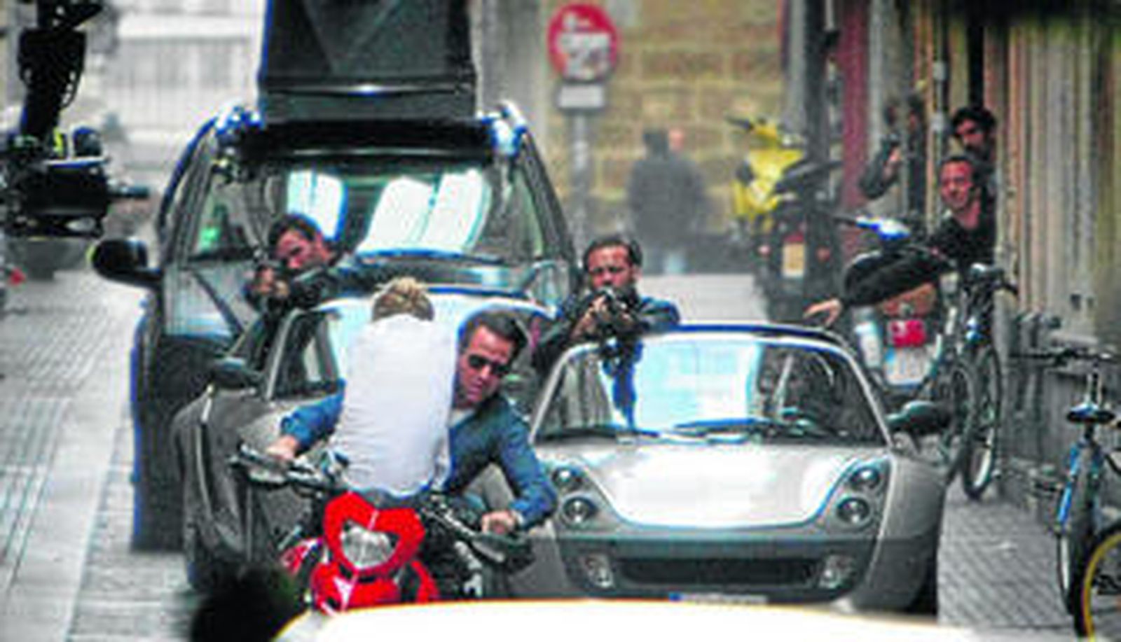 Un momento del rodaje de 'Knight & Day' en el centro de la ciudad, durante el pasado mes de noviembre.