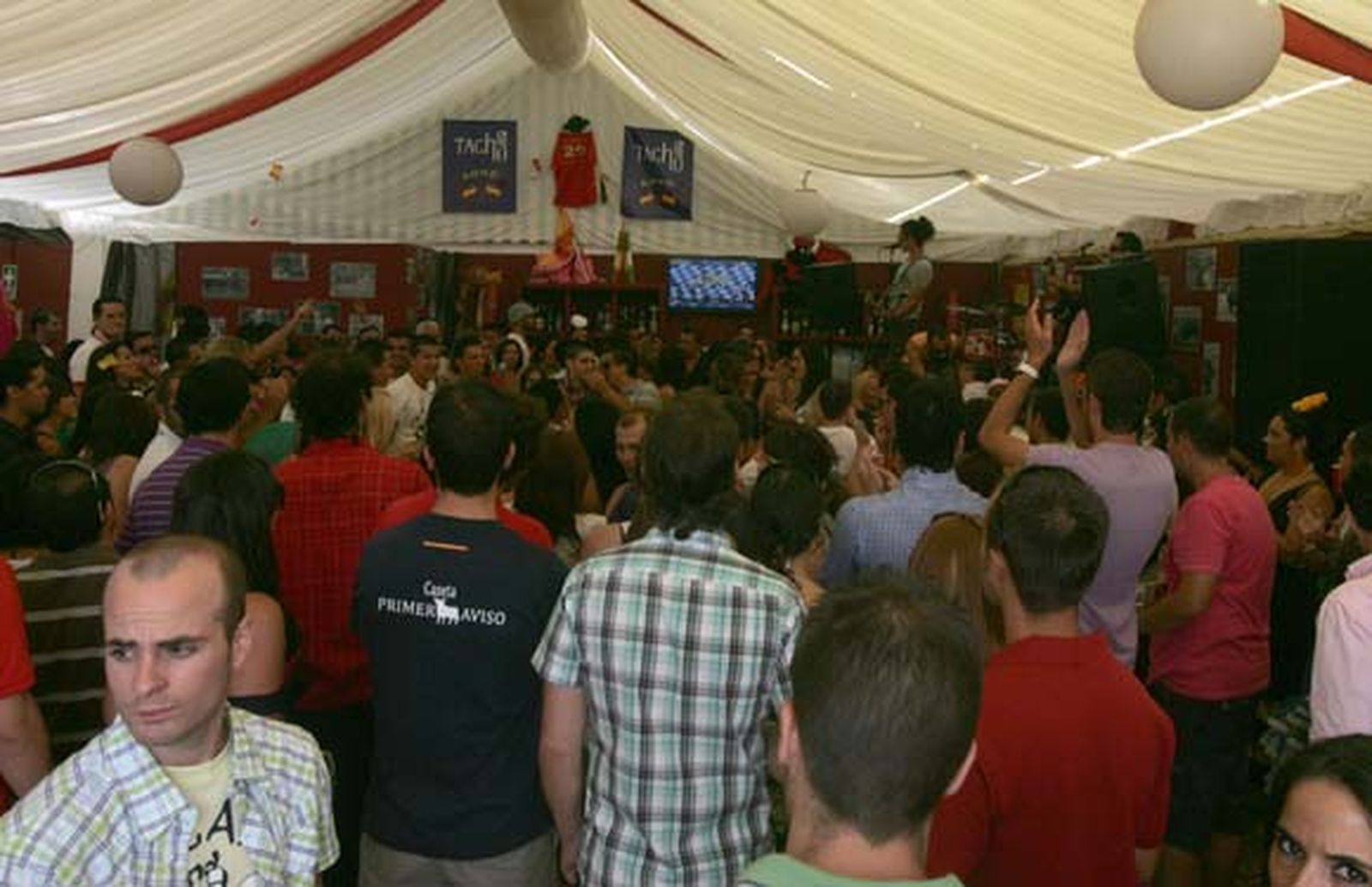 Ambiente en una de las casetas.

Foto: Jose Maria Quiñones