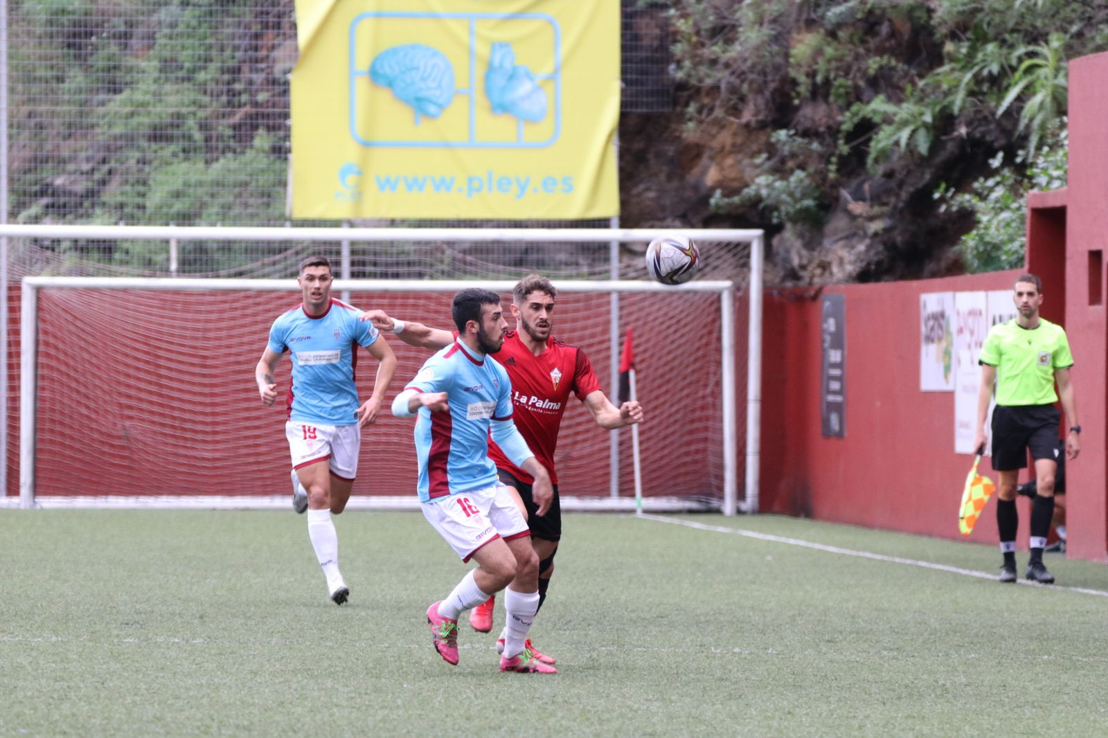 El empate del Córdoba CF ante el Mensajero, en imágenes