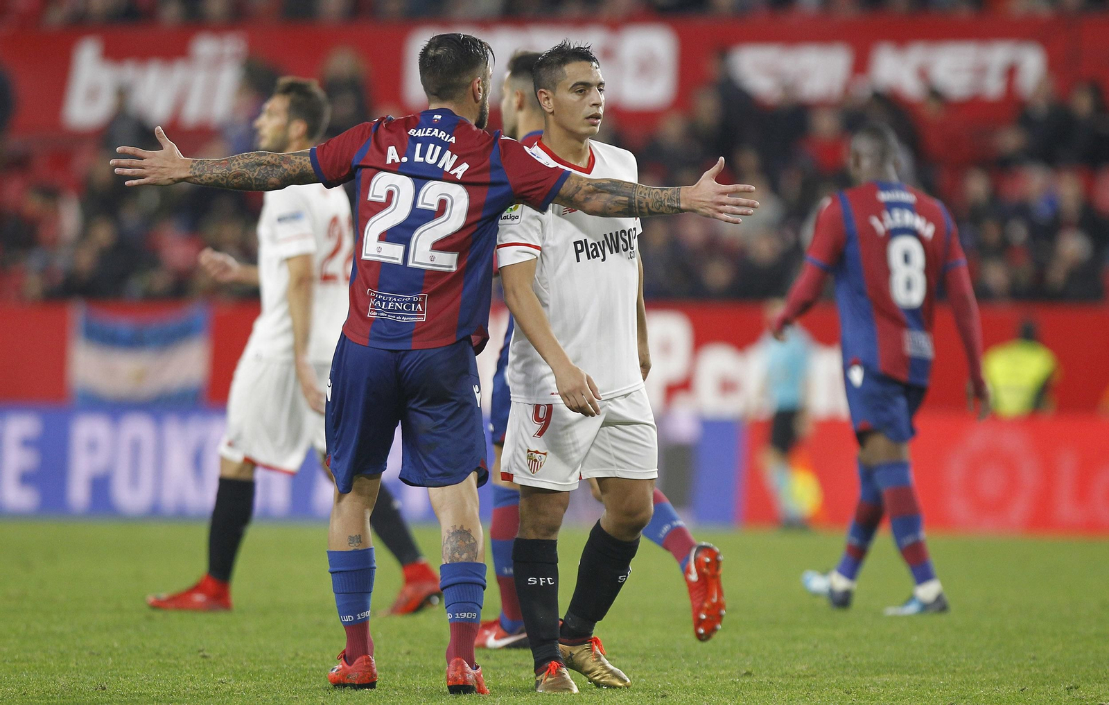 Las imágenes del Sevilla-Levante