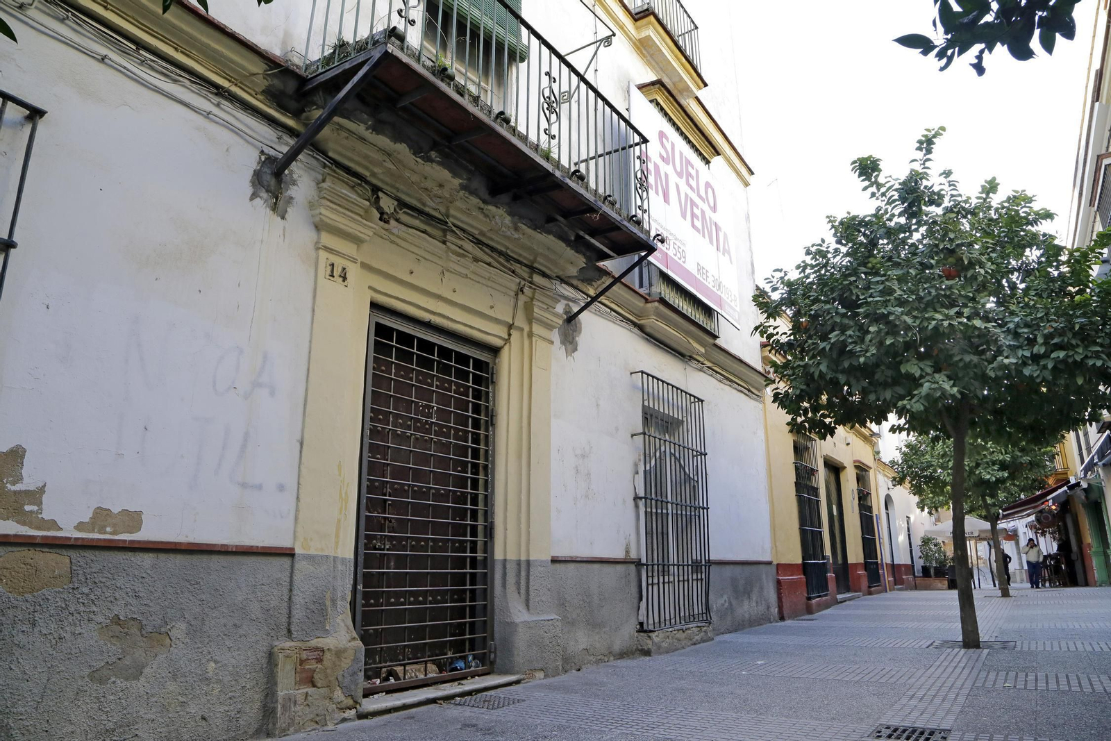 En el número 14 de la calle San Pablo se proyecta un hotel de 10 habitaciones y un restaurante.