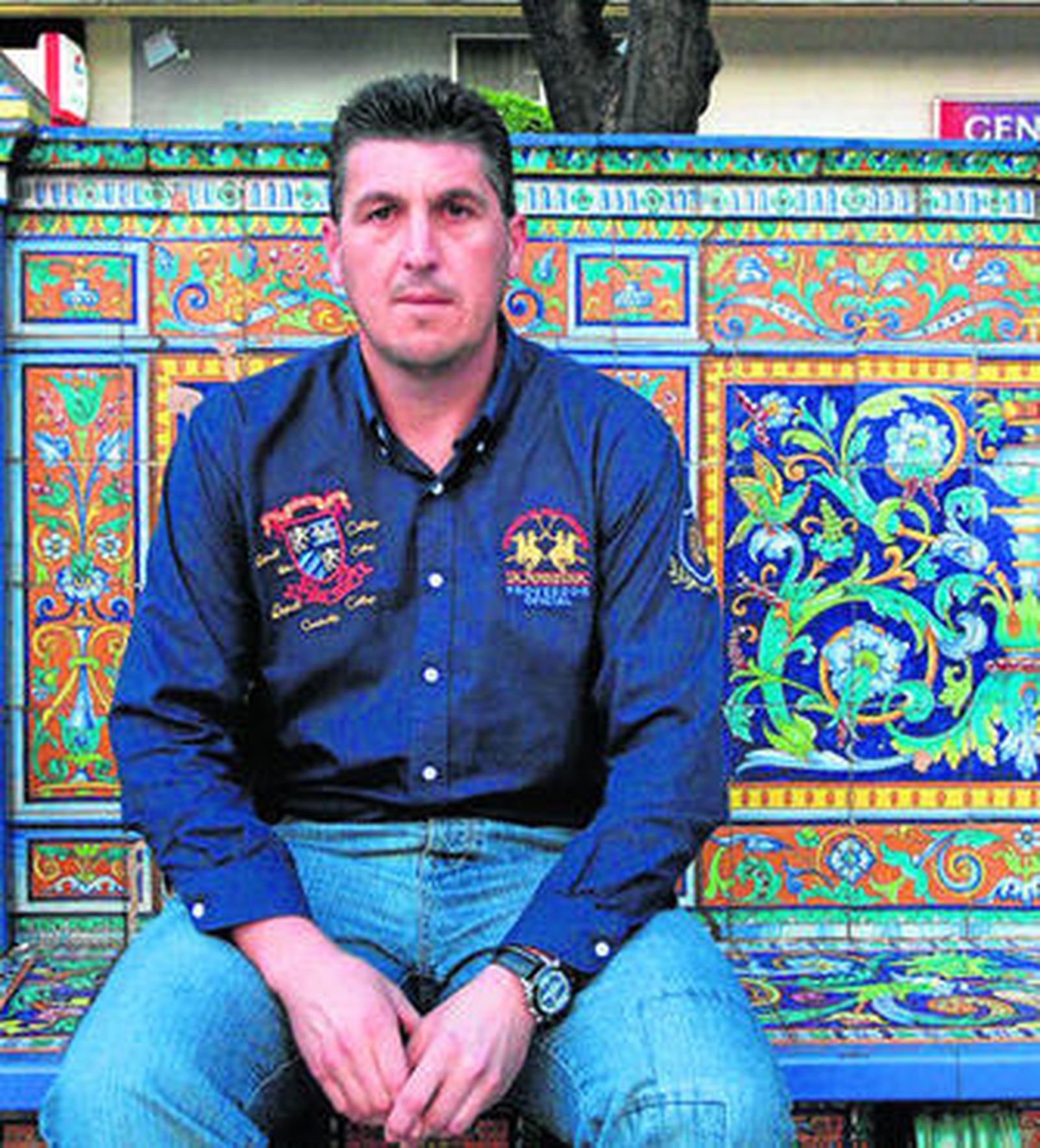 Antonio Molina (d.), junto a su hermano Gregorio en un partido.