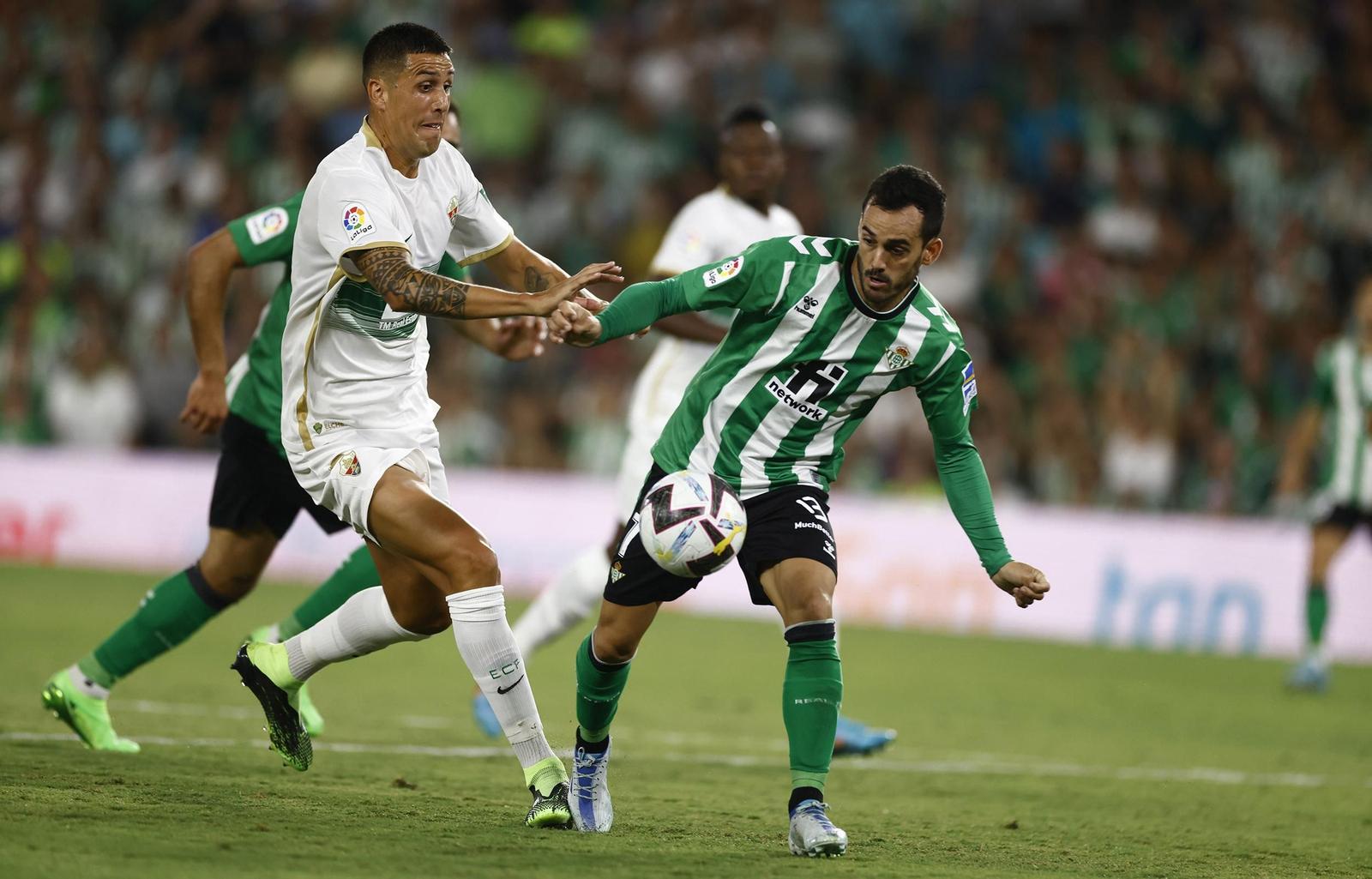 Imagen del último partido de Liga entre Betis y Elche.