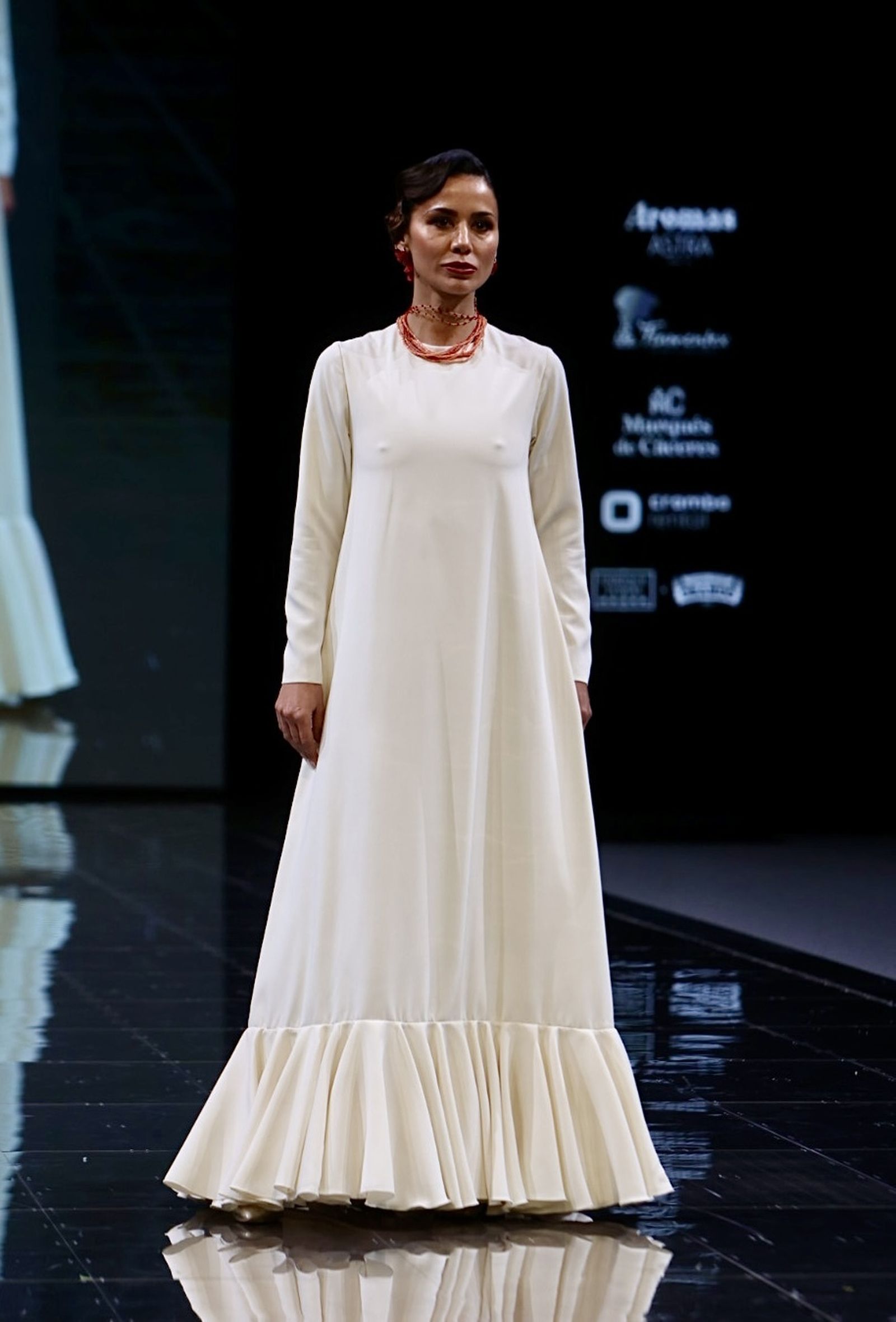 Desfile de Guillermo Peralta en SIMOF, todas las fotos