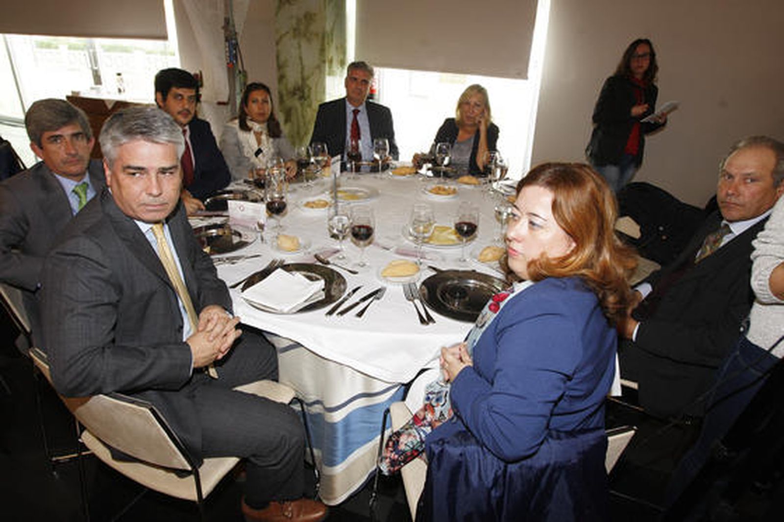 Vicente Sánchez,  Ignacio Gabriel Estrella, Jorge Vázquez, Ana Chocano, Juan Carlos Fernández-Liebrez, María del Carmen Pedemonte, José ManuelMartín y Lidia Menacho.

Foto: Julio Gonzalez, Lourdes de Vicente y Joaquin Pino