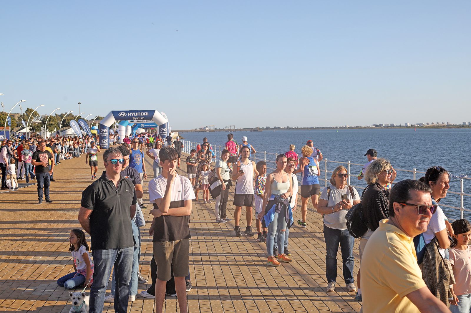 Imágenes del sábado 15 de abril en Huelva