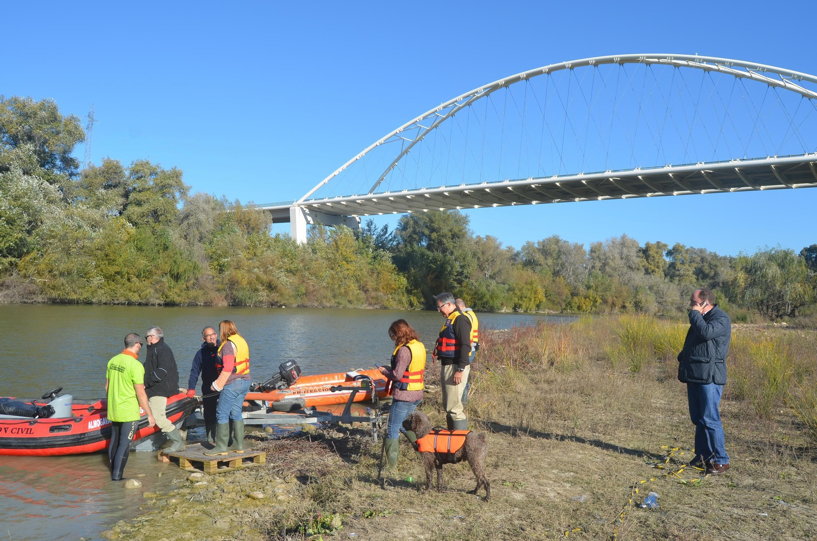 Actividades náuticas en el Genil, en Palma del Río.