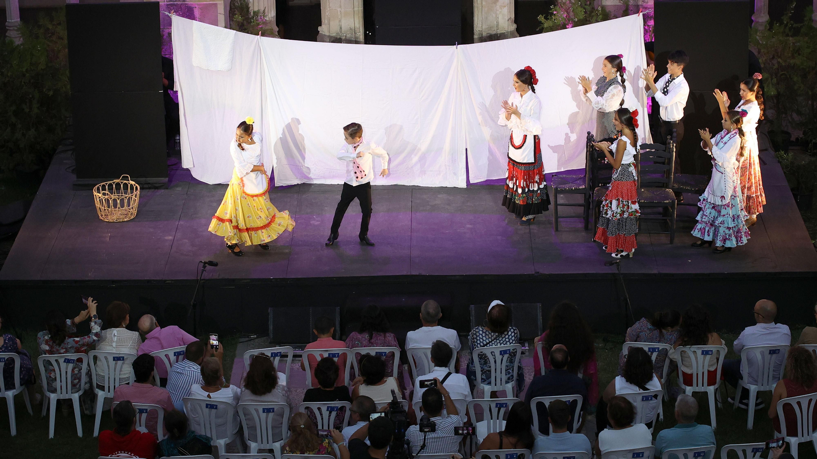 La Fiesta de la Bulería empieza con ‘Jaleo’, dirigido por María José Franco a cargo de la Compañía Jóvenes Flamencos