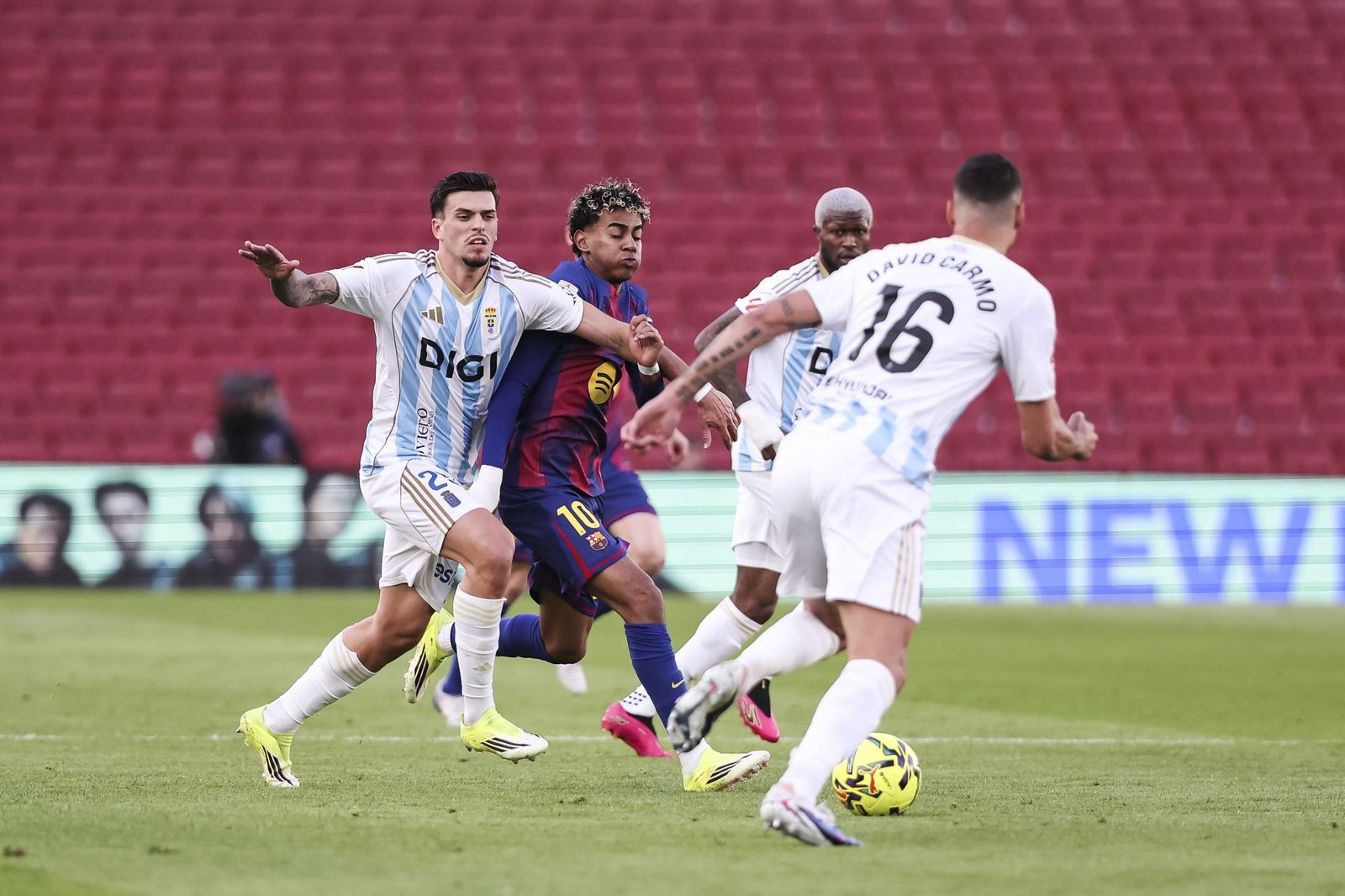 Las fotos del Barcelona-Oviedo