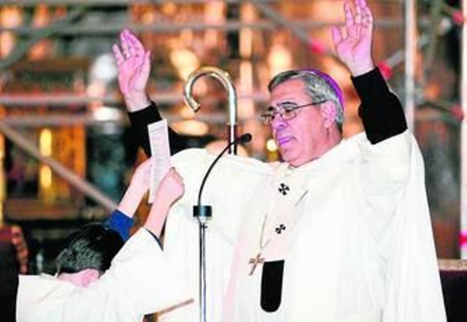El arzobispo de Granada, en una homilía. El arzobispo de Granada, en una homilía.