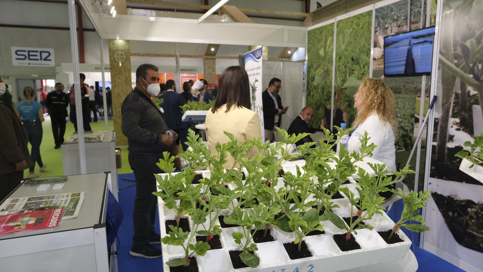 Imágenes del primer día de Expolevante Níjar.