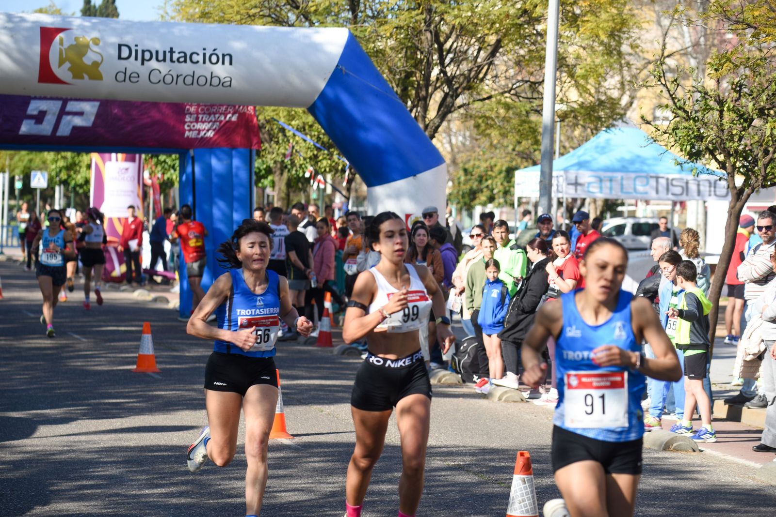 Las fotos de la tercera edición de la Milla Ciudad de Córdoba