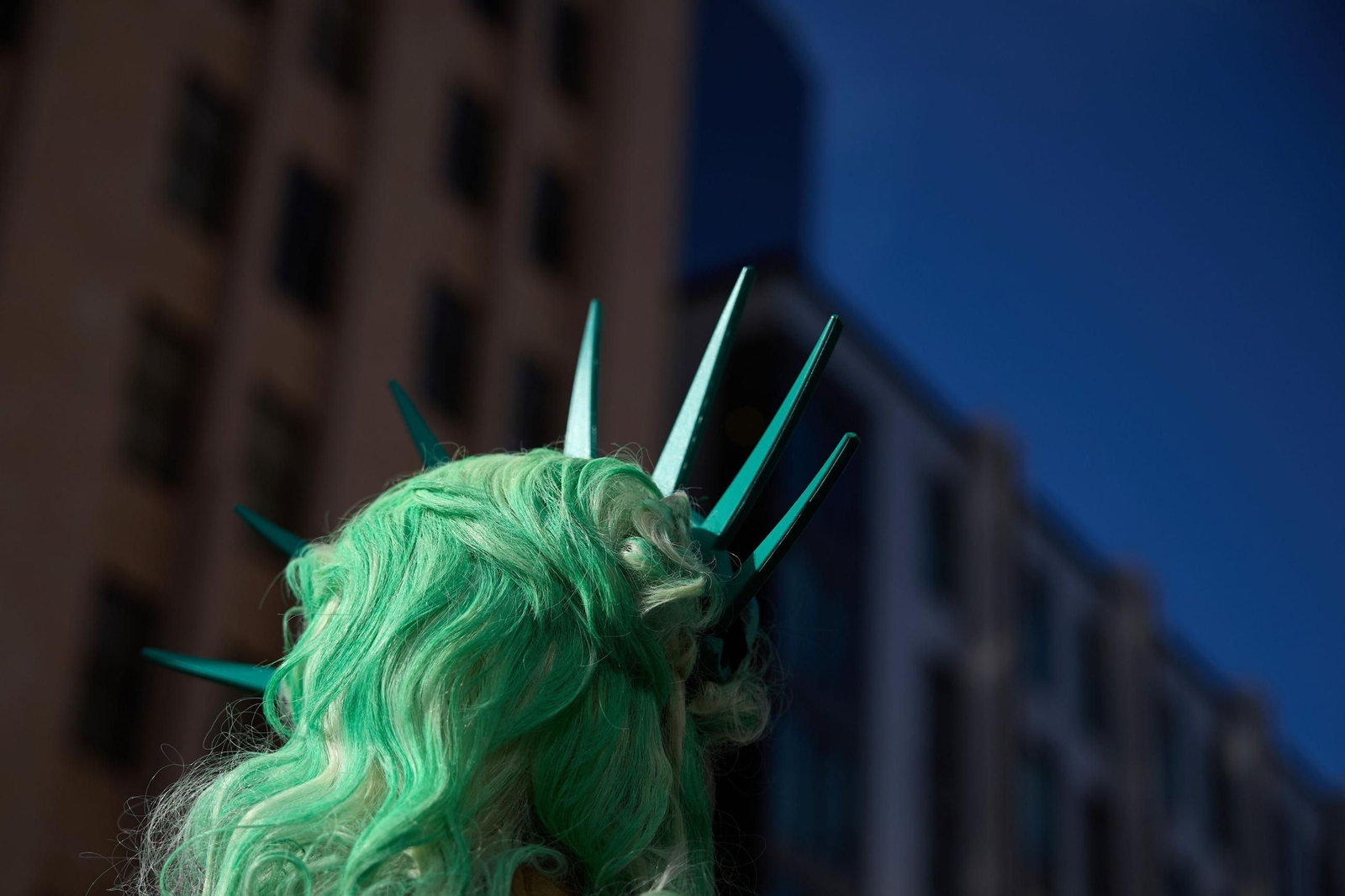 Miles de manifestantes contra Trump y Musk en EEUU: "¡Quita tus manos!"