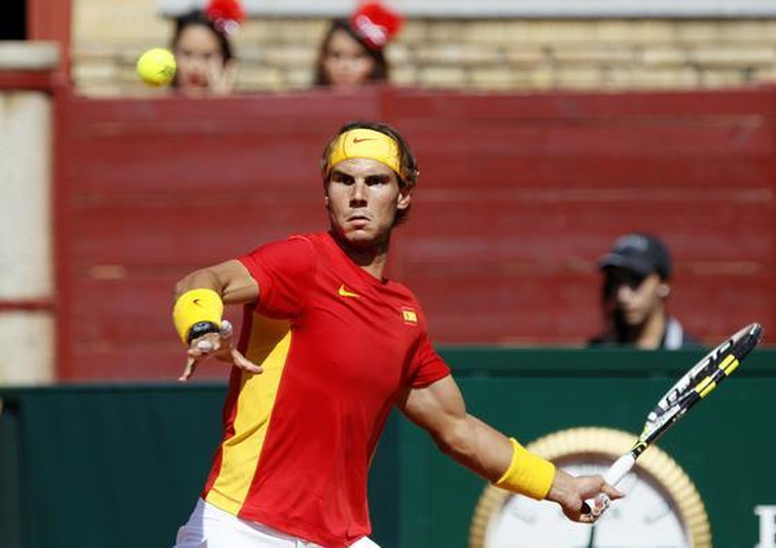 Nadal abrió las semifinales de la Copa Davis, disputada en Córdoba, con una cómoda victoria ante el francés Gasquet.  Foto: AFP