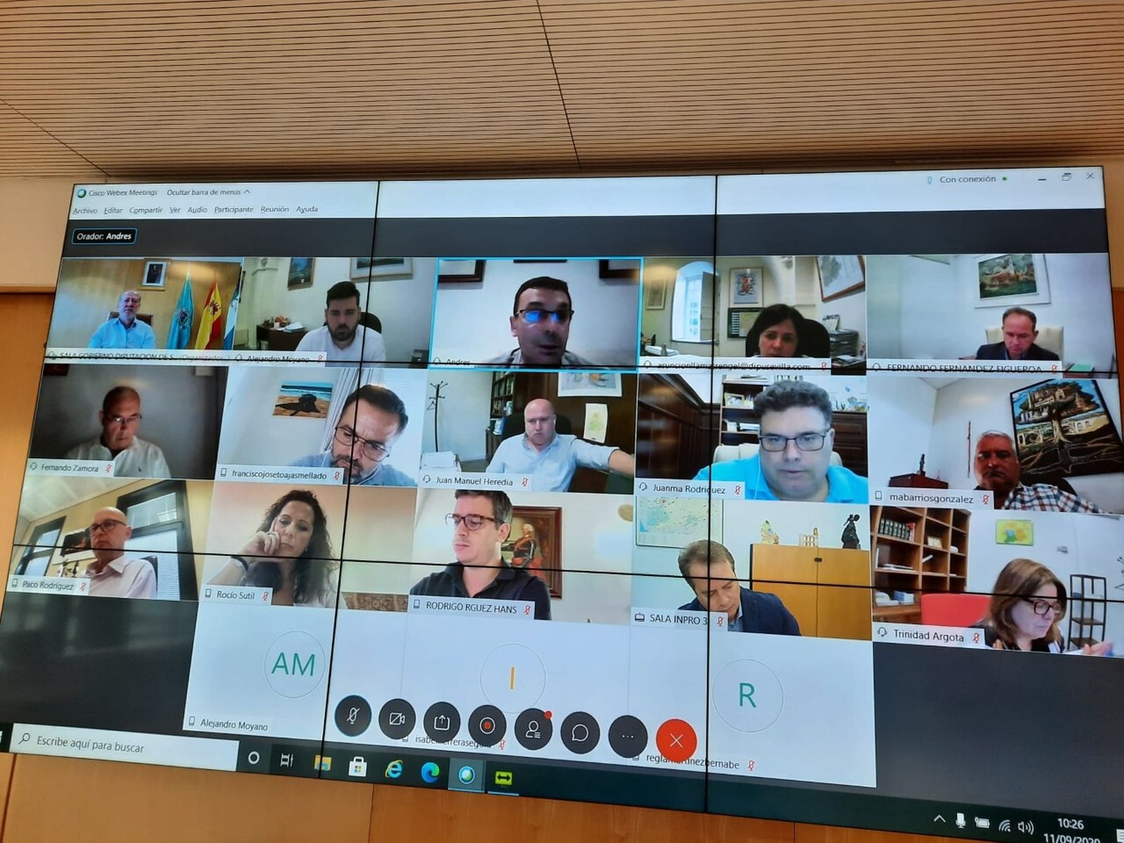 La reunión de la junta de gobierno en la que se ha decidido, este viernes, abrir las resicencias.