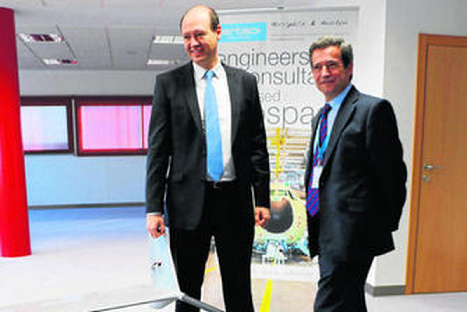 Antonio Gómez-Guillamón, a la derecha, es el director general de Aertec.