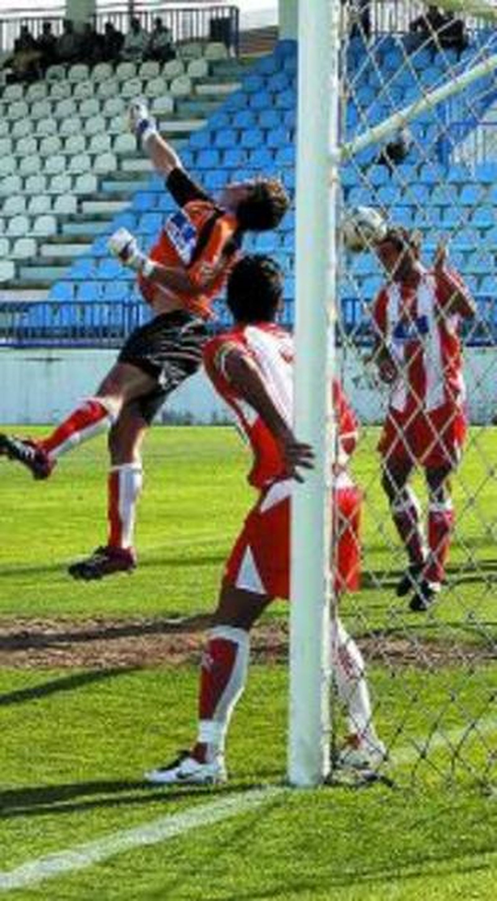 Partido muy serio del filial.