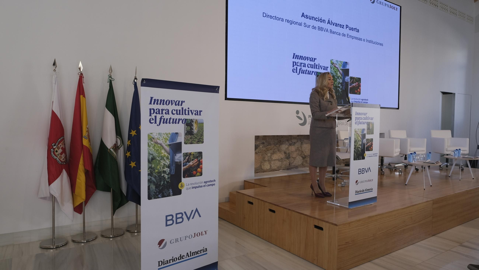Imágenes de la Jornada BBVA-Grupo Joly 'Revolución Agrotech en el Campo', en Almería