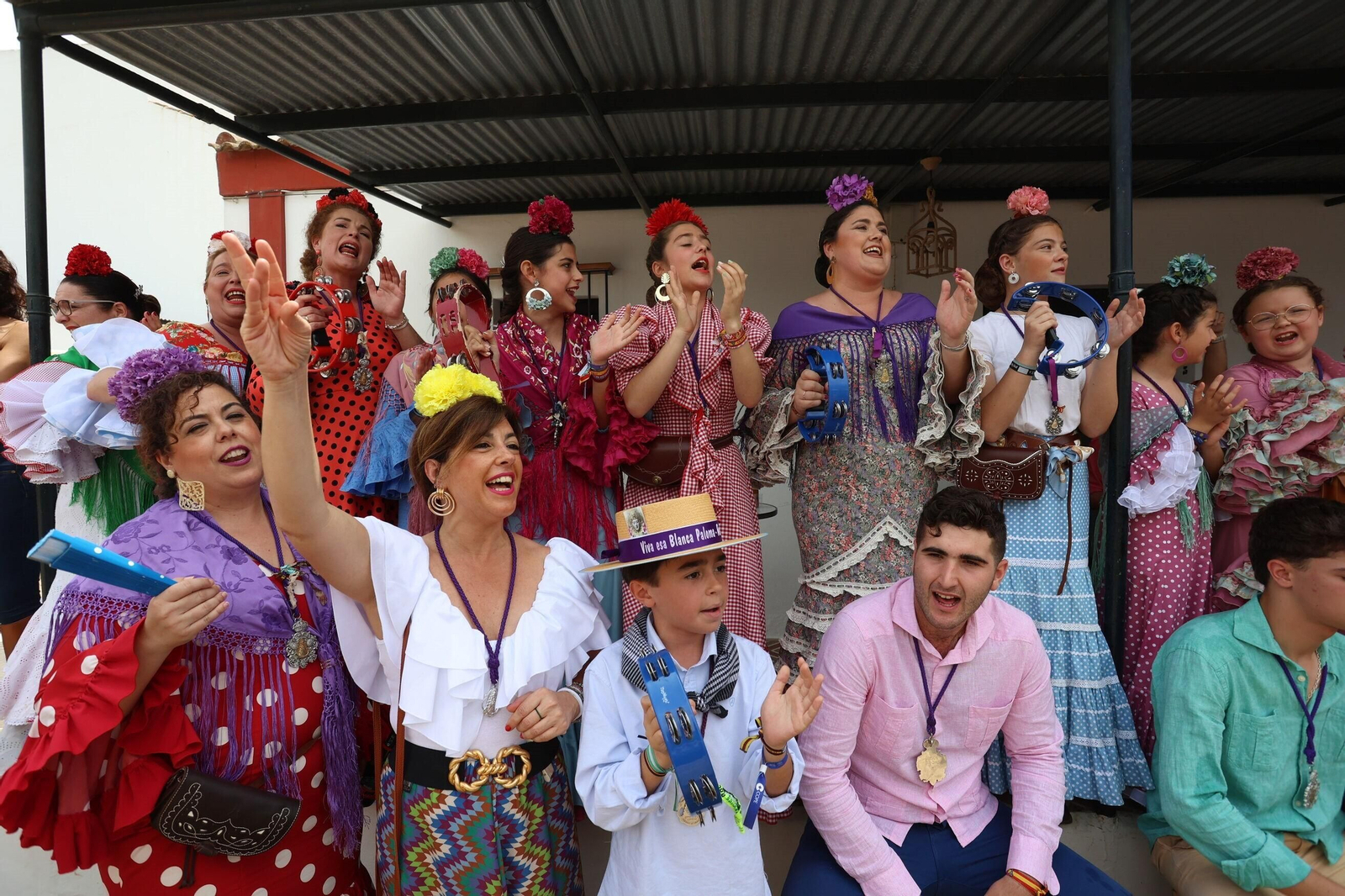 La Hermandad del Rocío de Jerez se presenta ante la Virgen