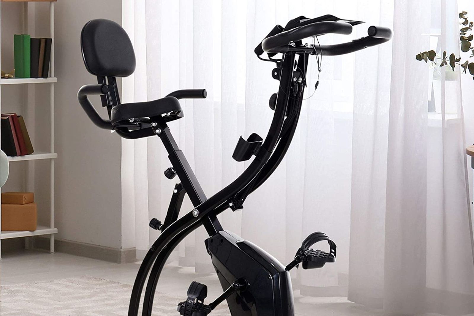 Ponte en forma con este ofertón de Amazon: Esta bicicleta estática por menos de 145€