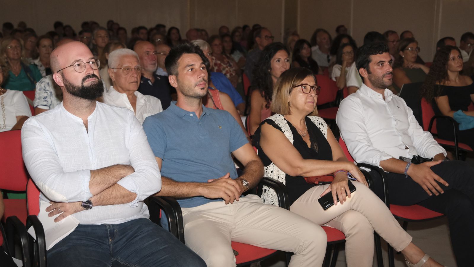 Imágenes de Diario de los Libros en Mojácar, con la escritora Julia Navarro