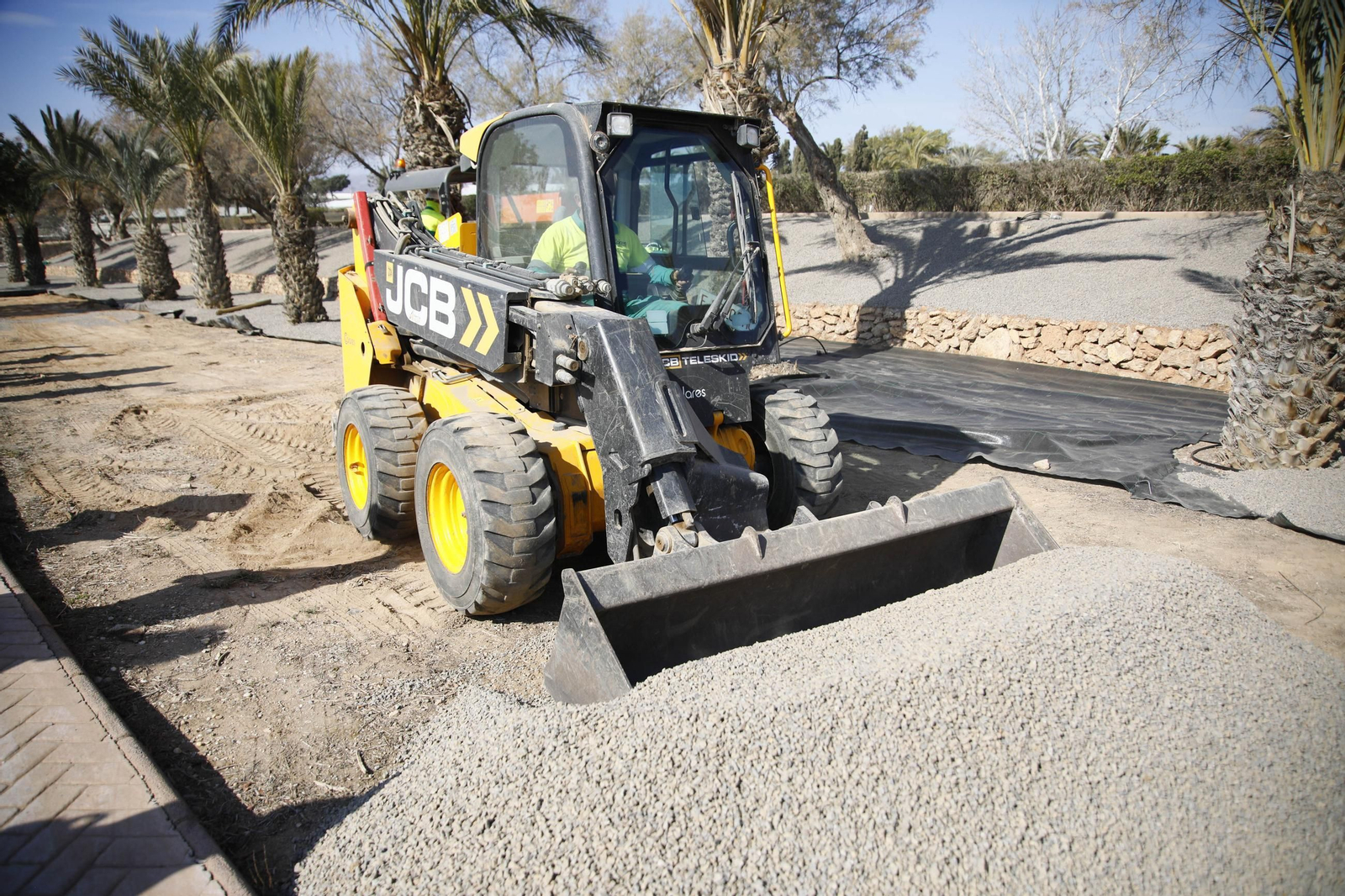 Imágenes de las obras en el parque del Boticario de Almería