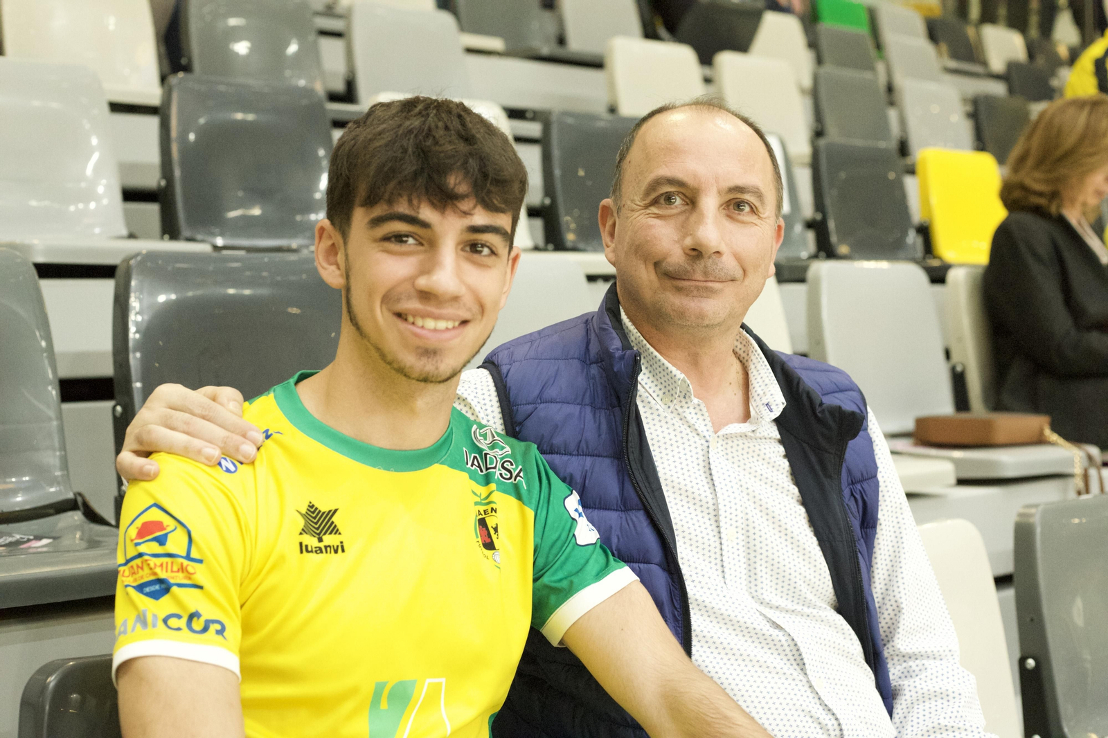 ¿Has ido al Jaén Paraíso Interior FS -  Peñíscola? Búscate