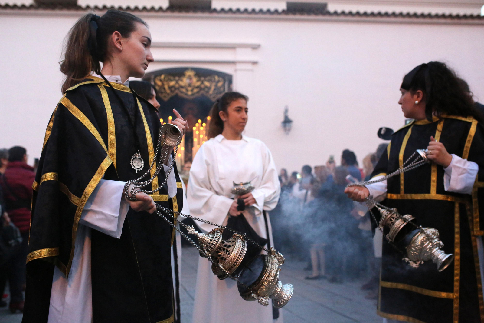 Imágenes de la Hermandad de Nuestra Señora de las Angustias, Santo Entierro de Cristo y Soledad de María