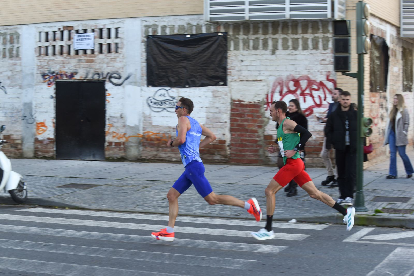 Búscate en nuestra galería de fotos de la San Silvestre Cordobesa 2025