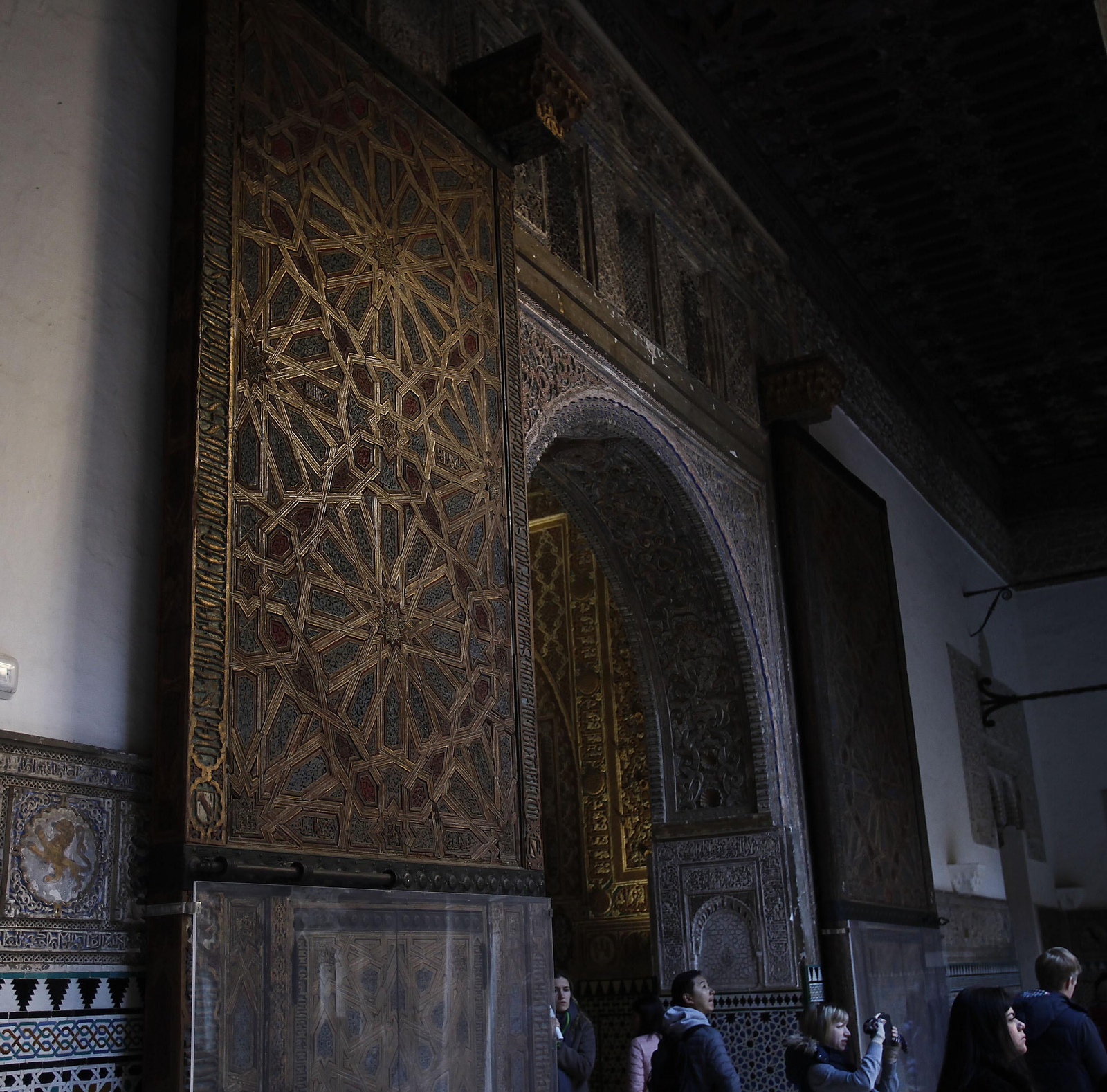 Restauración de las puertas del Patio de las Doncellas en el Alcázar