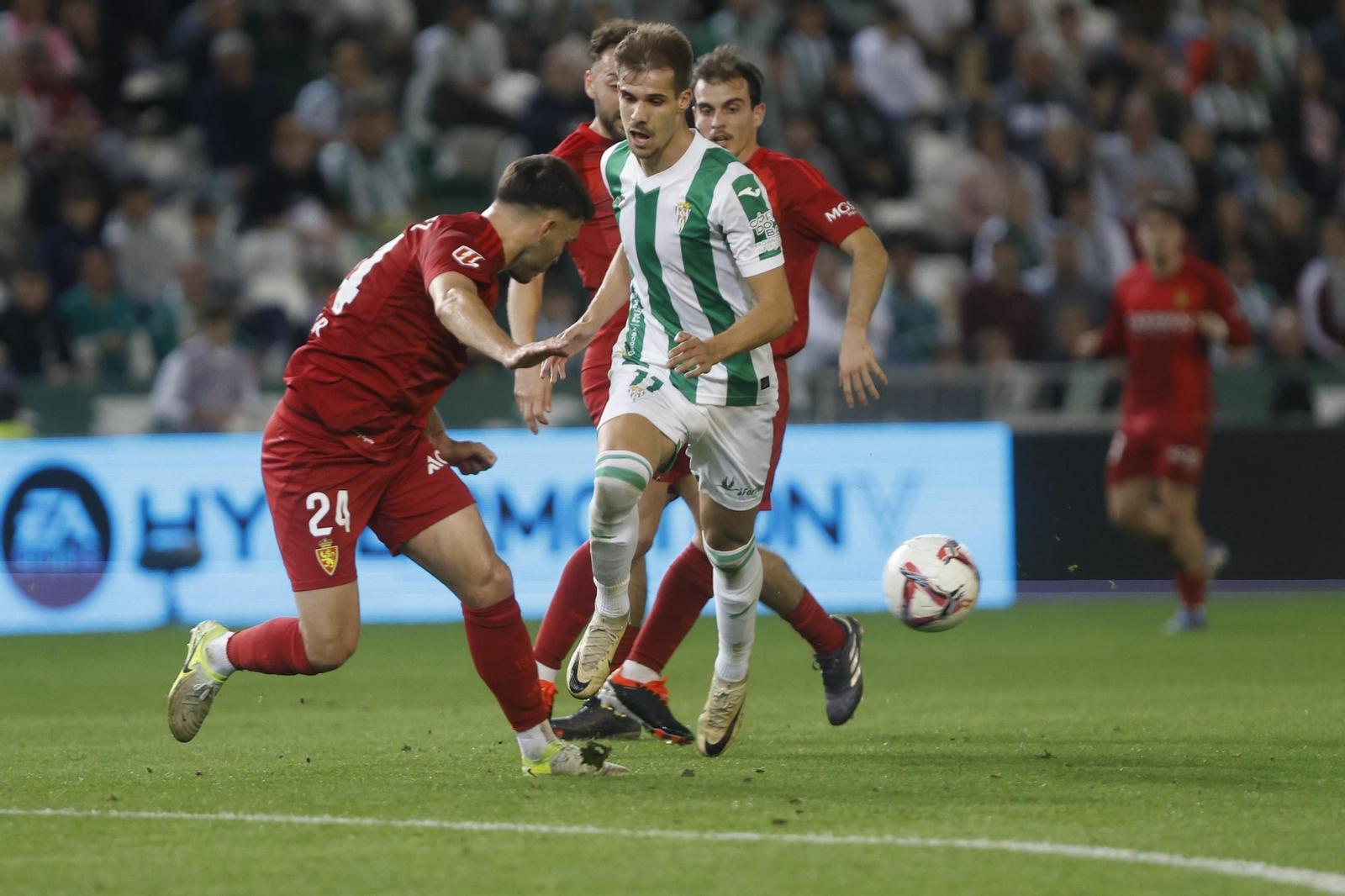 Las mejores fotos del ambiente en el Córdoba CF - Zaragoza en El Arcángel