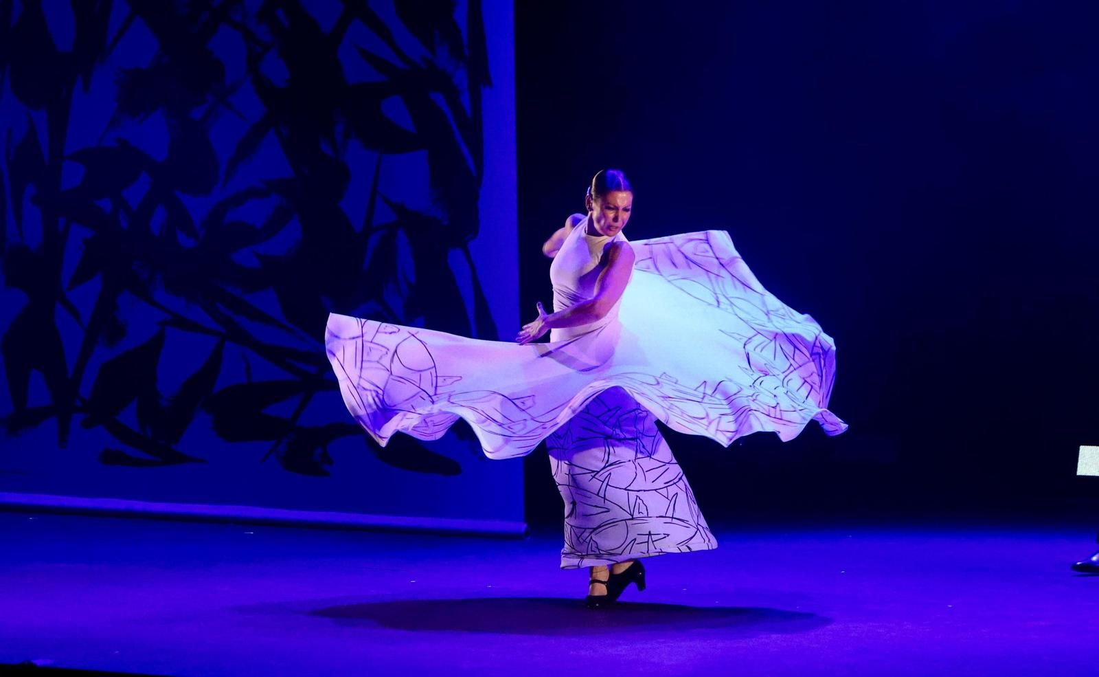 Sara Baras celebra el 25 aniversario de su compañía rindiendo homenaje a Paco de Lucía.