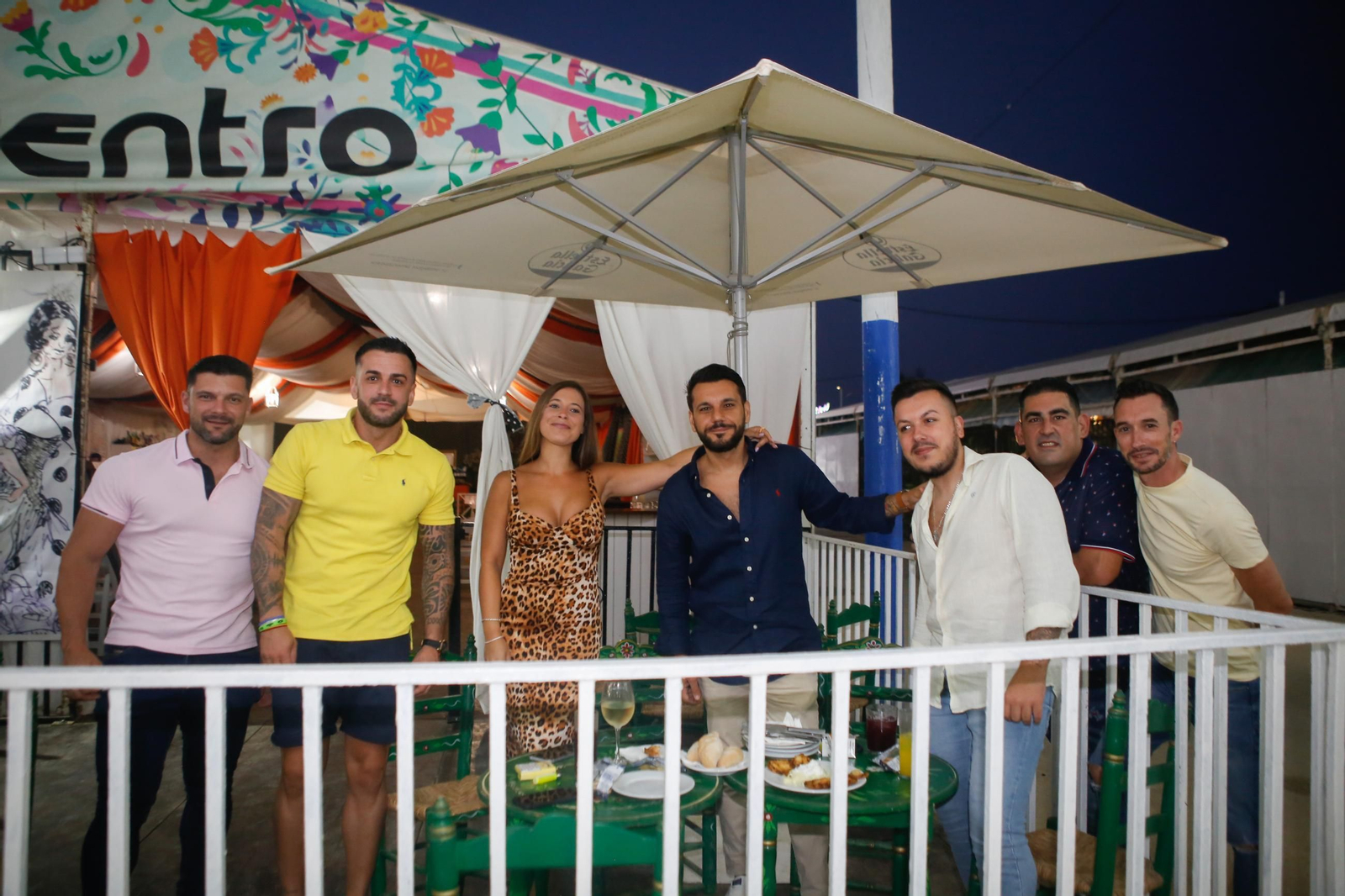 Búscate en la fotos del viernes de Feria de La Línea