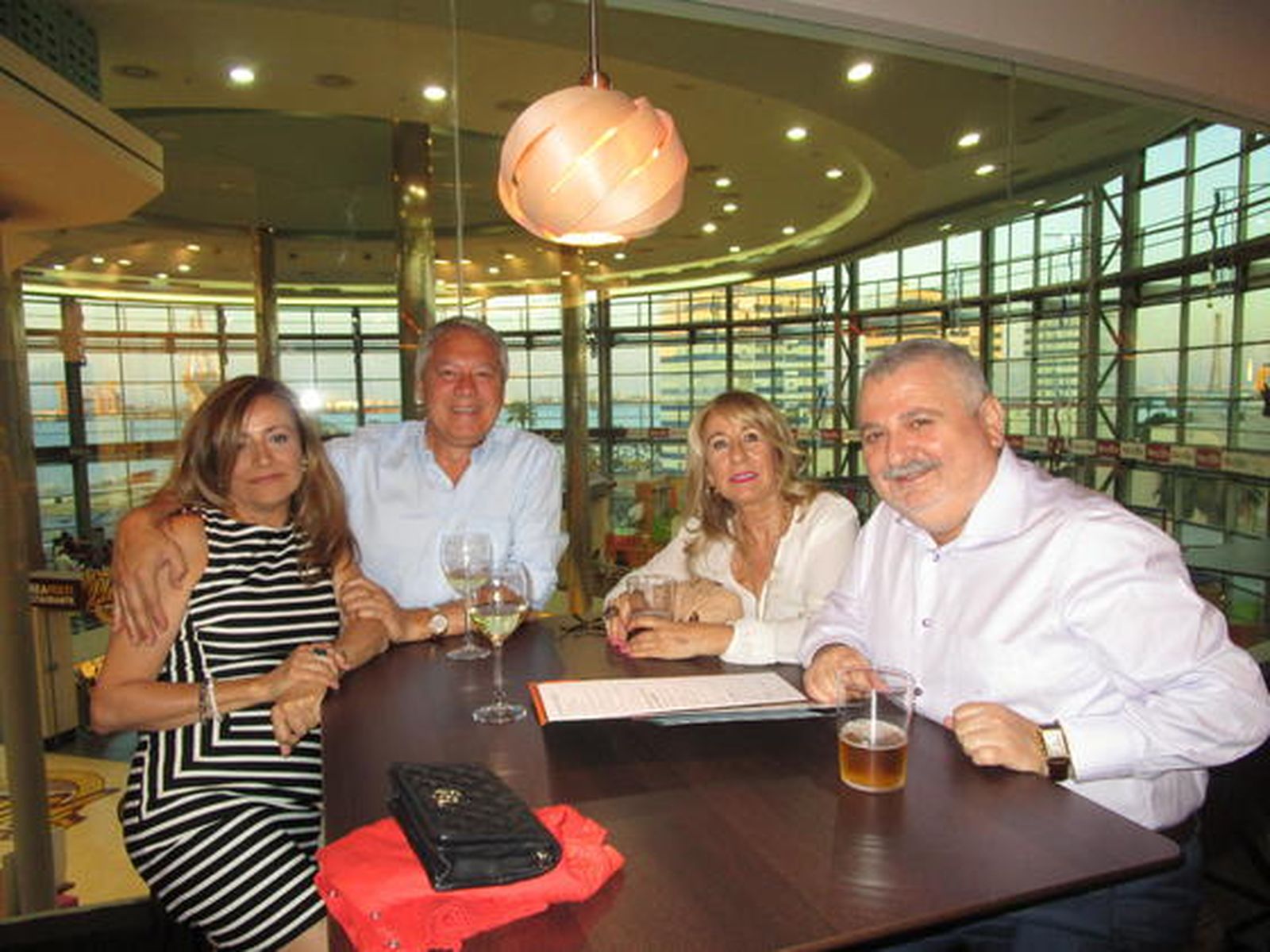 Ana Álvarez, Rafael Real, Manuela Guerrero y Julián Tapia.

Foto: Ignacio Casas de Ciria