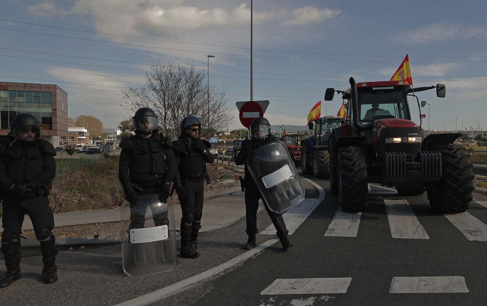Fotos de la tractorada de agricultores del Valle del Guadiaro en el Campo de Gibraltar