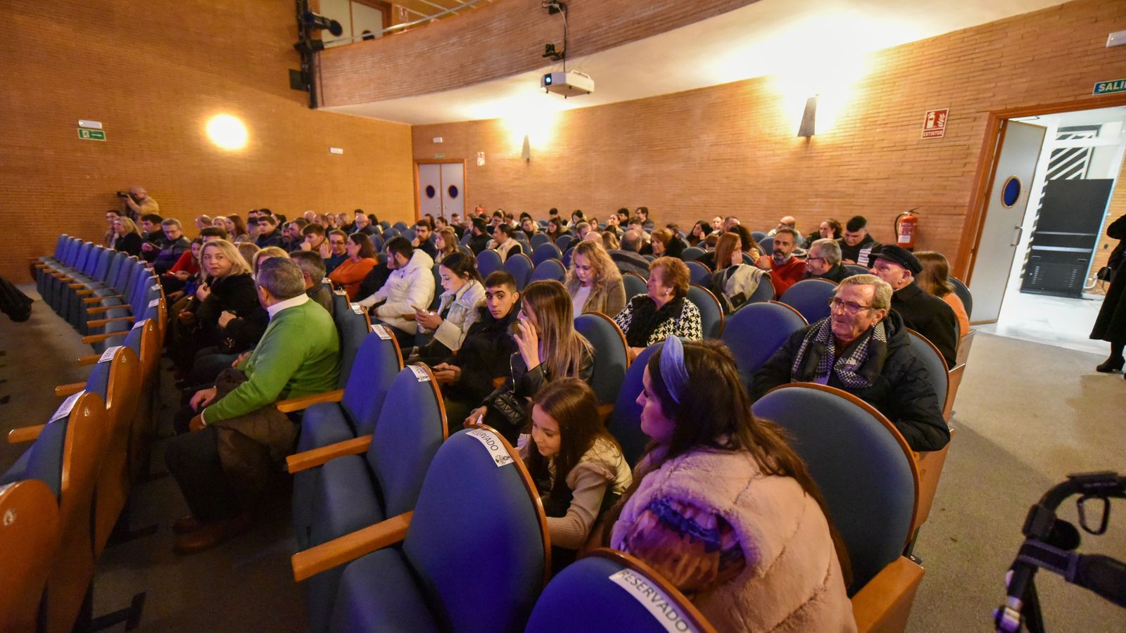 La presentación del cartel de oficial de la Semana Santa de La Línea 2024, en imágenes