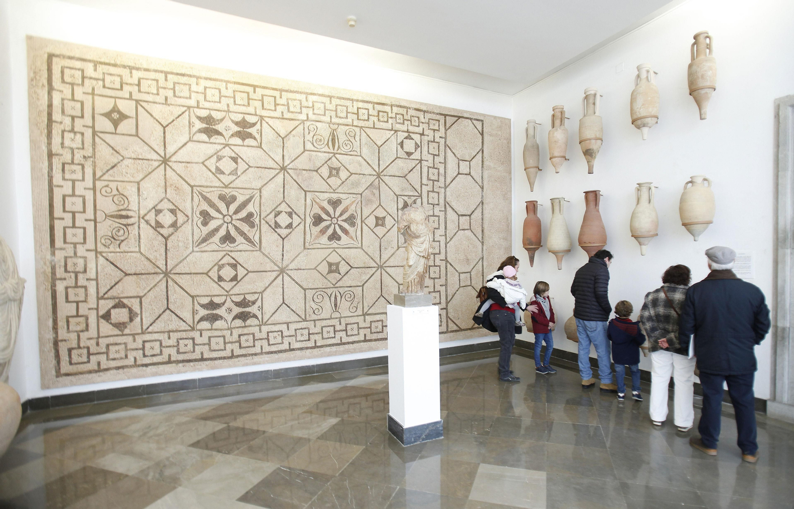 Una de las salas del Museo Arqueológico antes de su cierre.