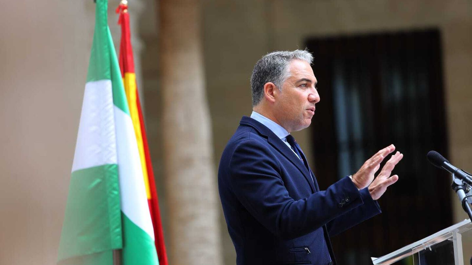 Elías Bendodo durante su intervención.