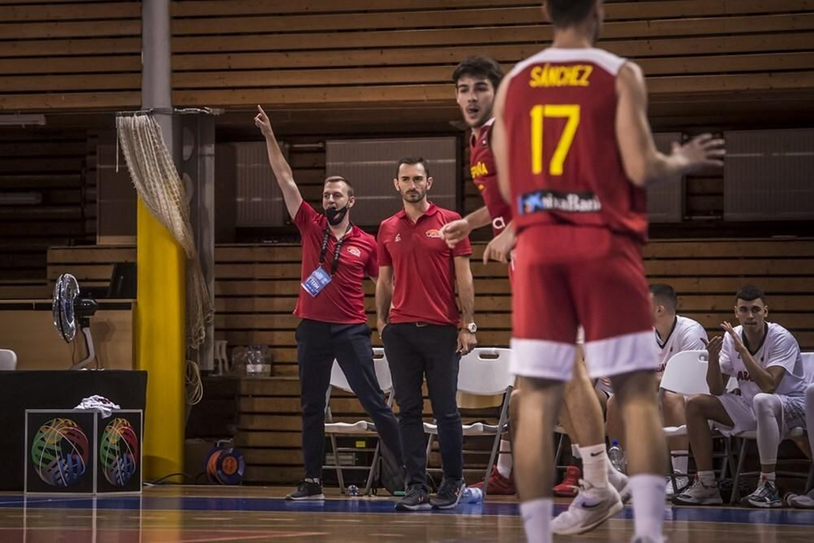 Fotos: los cinco 'malagueños' con España sub 20 en Brno